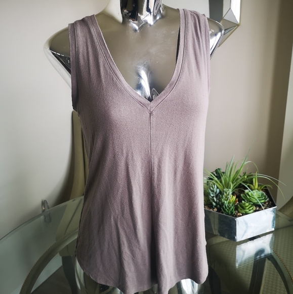 Dynamite Zip Back Tank - Picture 1 of 5